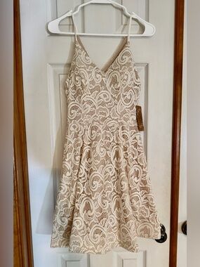 NWT Lace A-Line Boho Summer Mini Dress